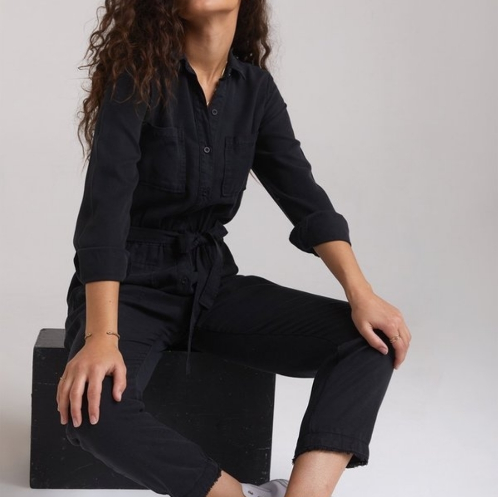 Bella Dahl Utility Cream Jumpsuit Medium NWT - Picture 3 of 5